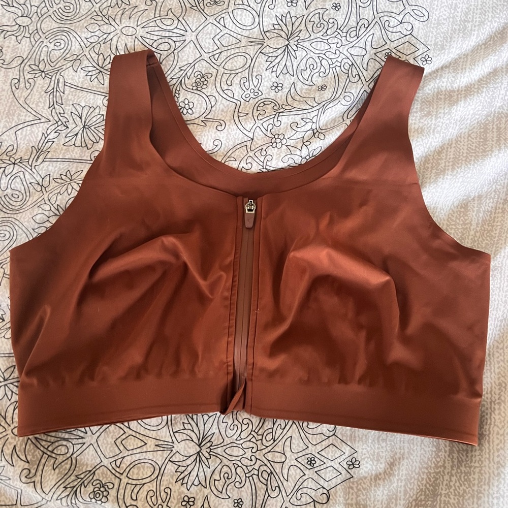 Zyia Xl coffee front zipper bra